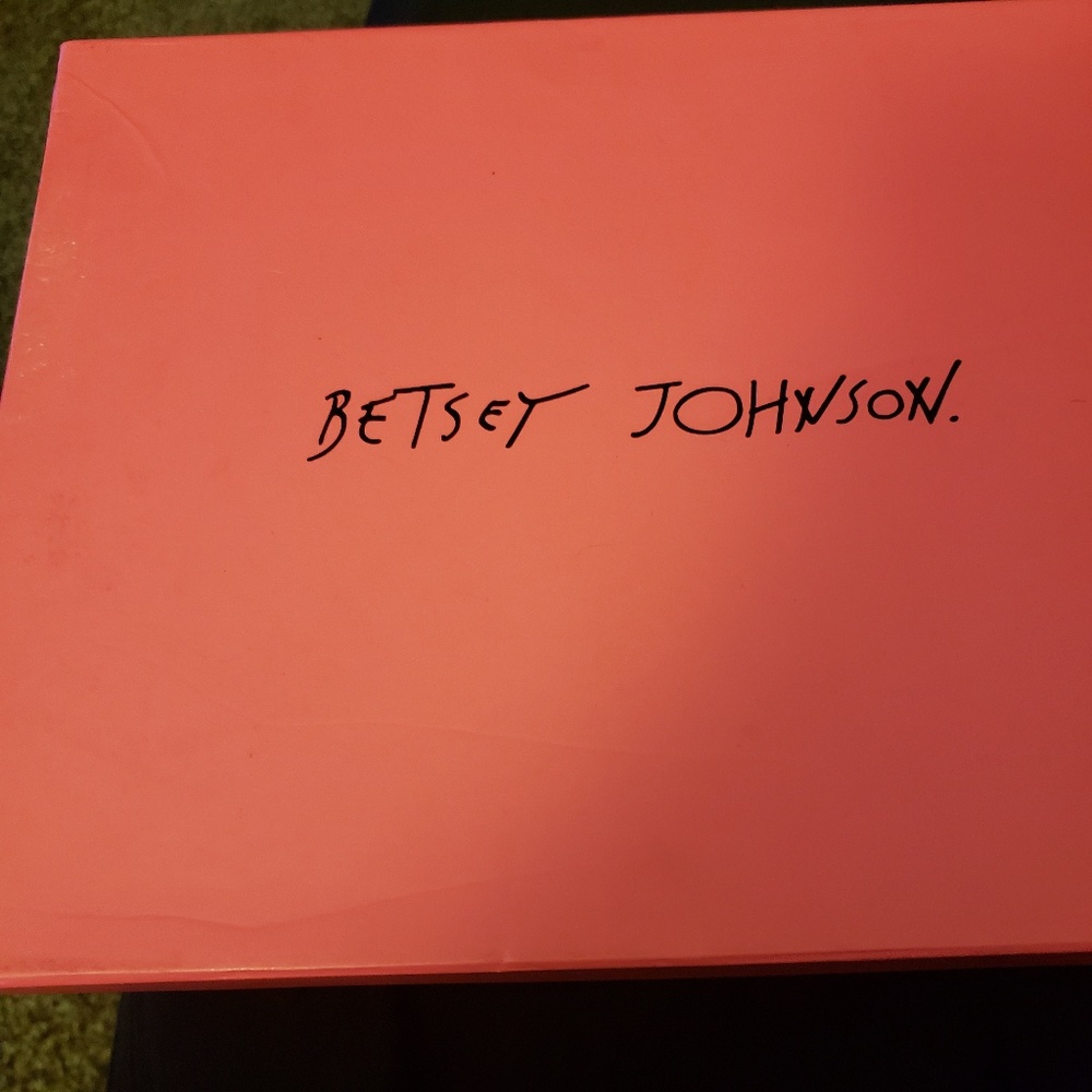 Teasee blush sued Betsey johnson